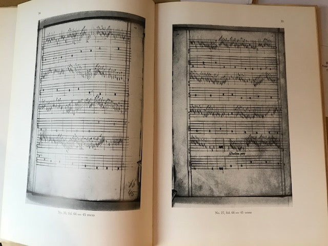 An Early fifteenth-century Italian Source of Keyboard Music. A VERY RARE Book - Steven Booth 